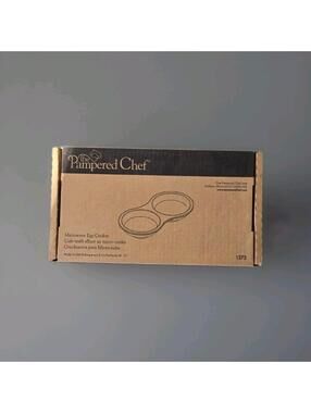 Pampered Chef Microwave Egg Cooker 1372 Stoneware Double Well